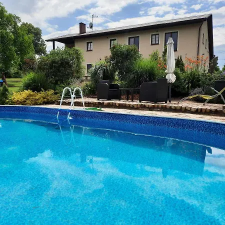 Stary Sedlonov Guest house *